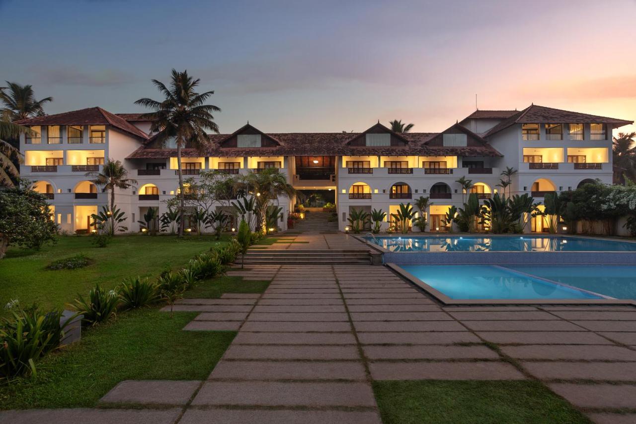 Estuary Sarovar Premiere Poovar Island Eksteriør billede
