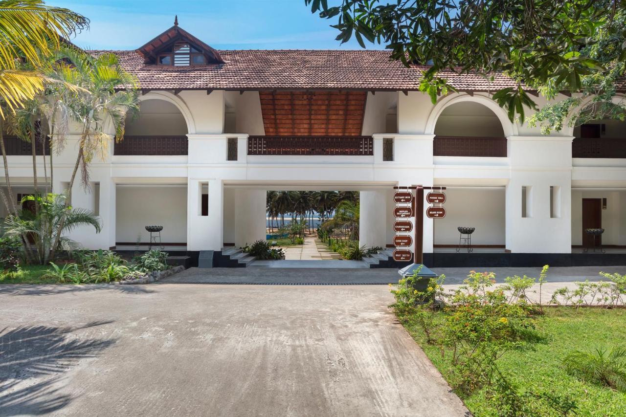 Estuary Sarovar Premiere Poovar Island Eksteriør billede