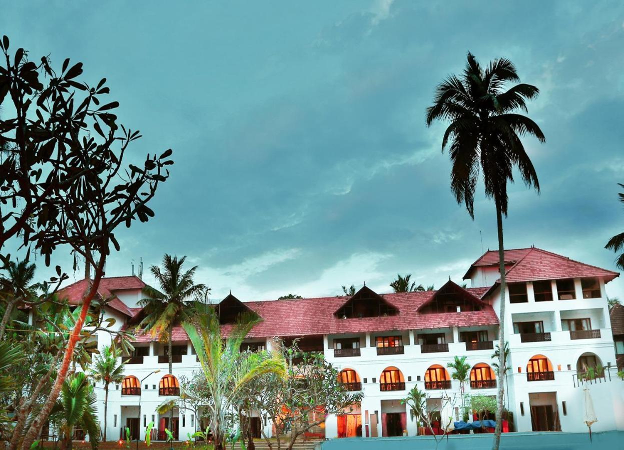 Estuary Sarovar Premiere Poovar Island Eksteriør billede