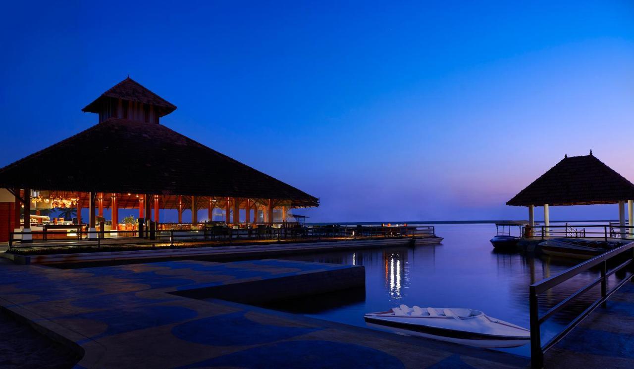 Estuary Sarovar Premiere Poovar Island Eksteriør billede