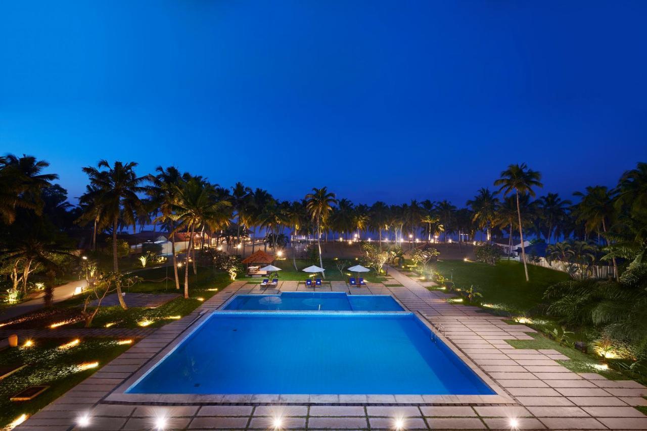 Estuary Sarovar Premiere Poovar Island Eksteriør billede